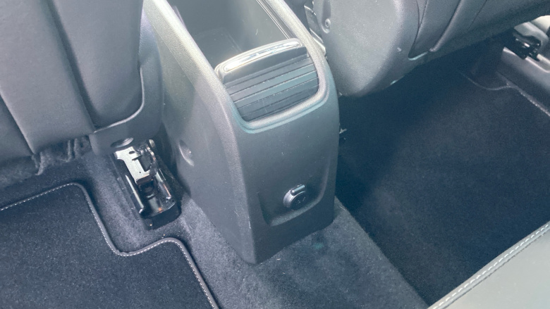 Vauxhall Crossland 1.5 Turbo D Ultimate 5dr Diesel Hatchback